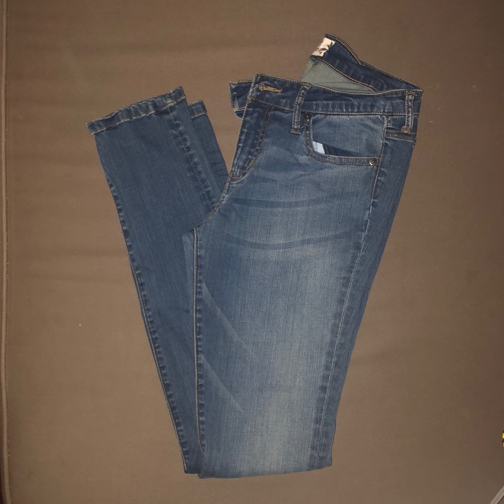 Medium/light wash denim legging